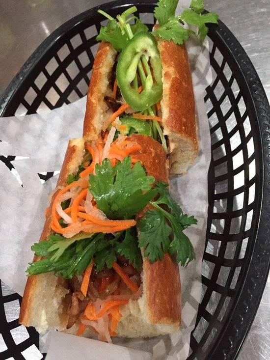 # 9. BÃ¡nh MÃ¬ GÃ  NÆ°á»›ng