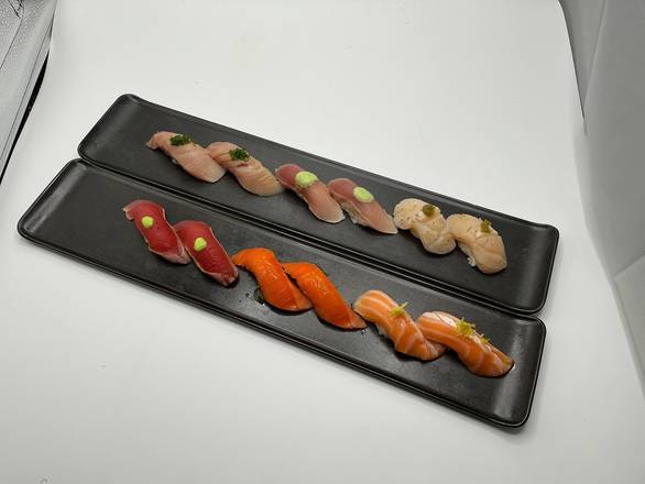 â˜† Sushi Nigiri (2 pcs)