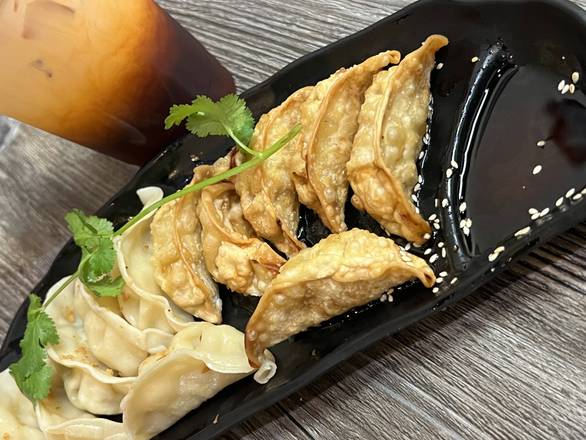 107. Chicken Potsticker