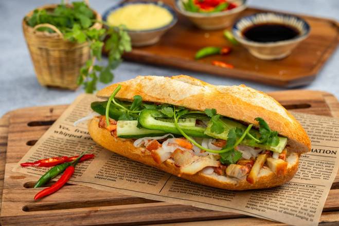 2) Pork Belly Sandwich (Ba Chi)