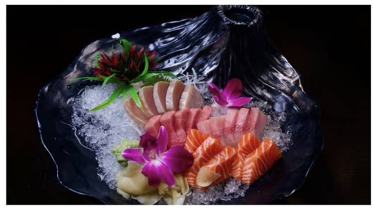 20 pcs Sashimi Combo