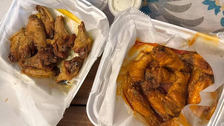 20 Pcs (Wings or Boneless Wings )