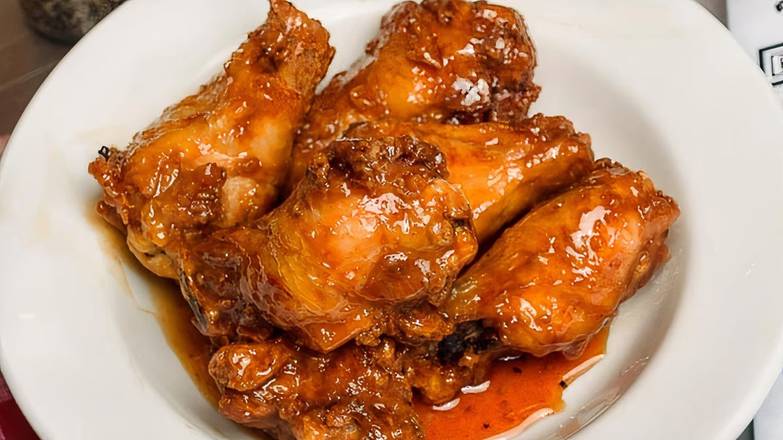 (6) BONE-IN Wings