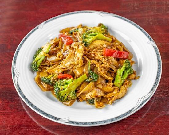 9. Spicy Thai Style Nachos