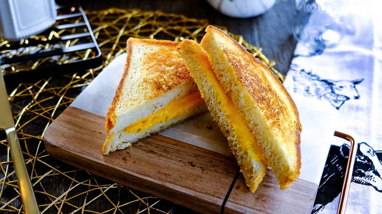 American Grilled Cheese