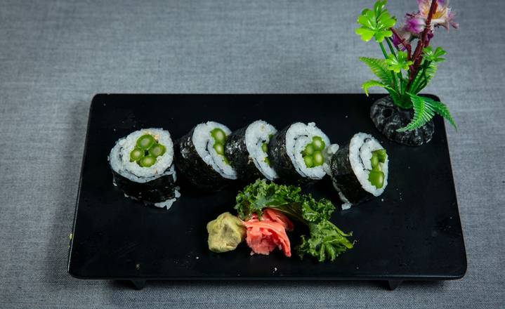 Aparagus Roll
