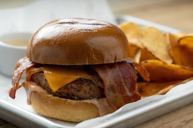 BACON CHEDDAR BURGER