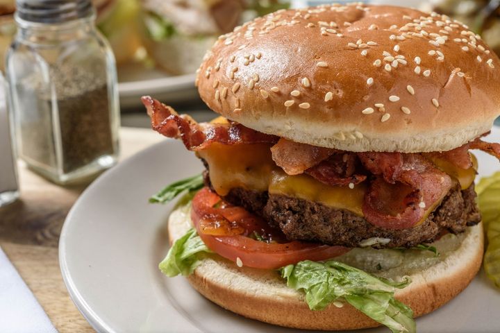 BACON CHEESEBURGER