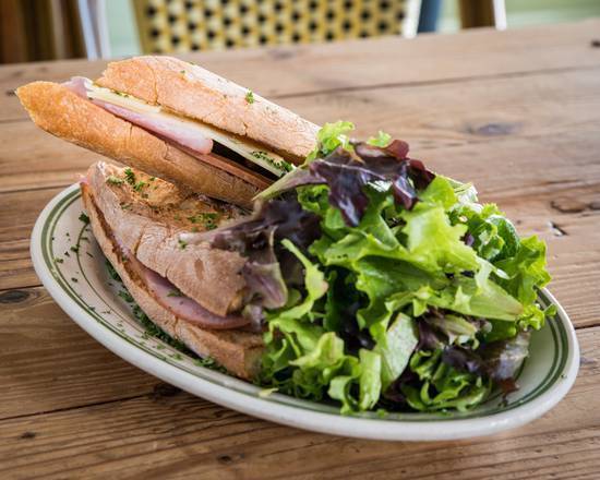 Baguette Jambon-Beurre