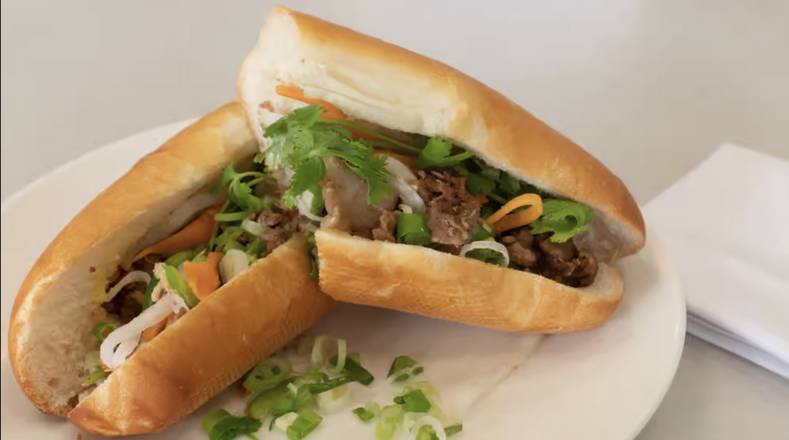 BBQ Pork Sandwich (Bánh mì thịt nướng)