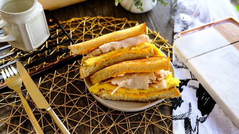 Breakfast Sandwich (no side)