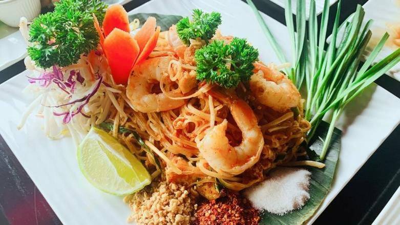 C01. Pad Thai Noodle