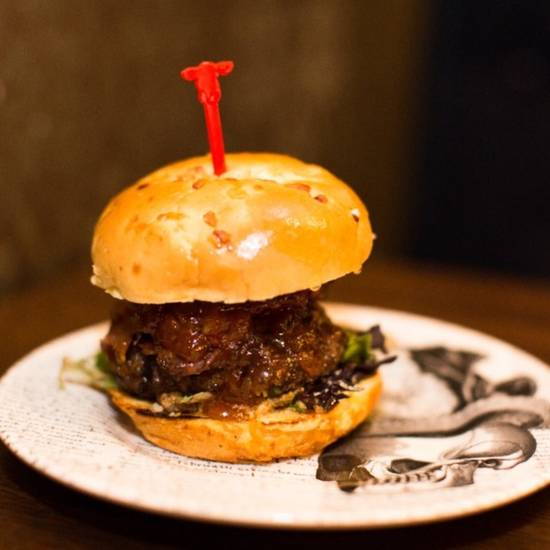 Carolina Burger.