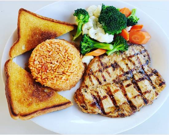Charbroiled Chicken Breast Plate