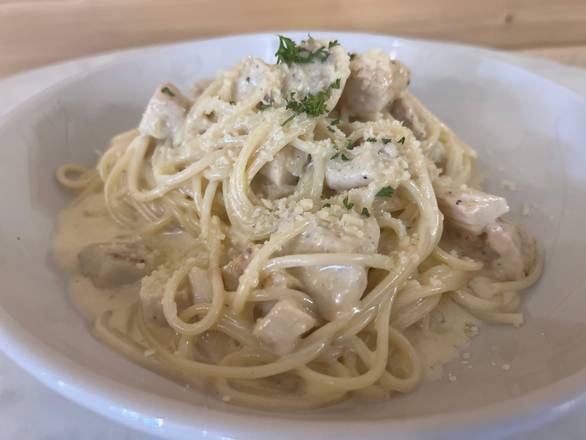 Chicken Alfredo Pasta