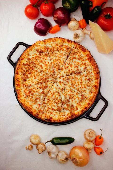 Chicken Alfredo Pizza Feast