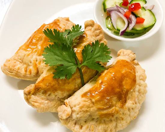 Chicken Curry Puff