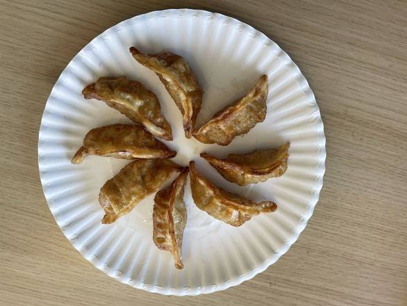 Chicken Pot Stickers (8 pcs)