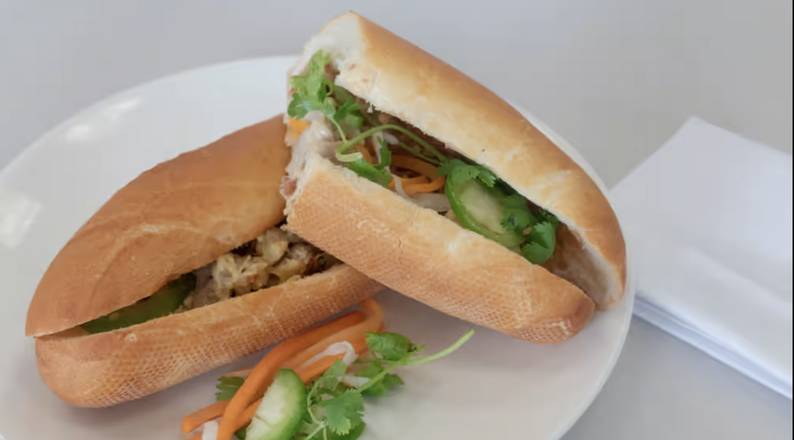 Chicken Sandwich (Bánh mì gà )