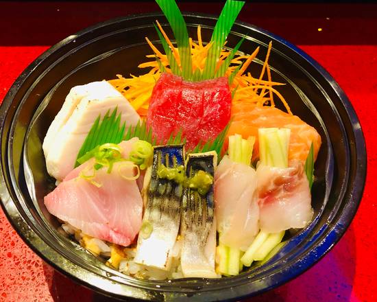 Chirashi Sushi (13 pcs)