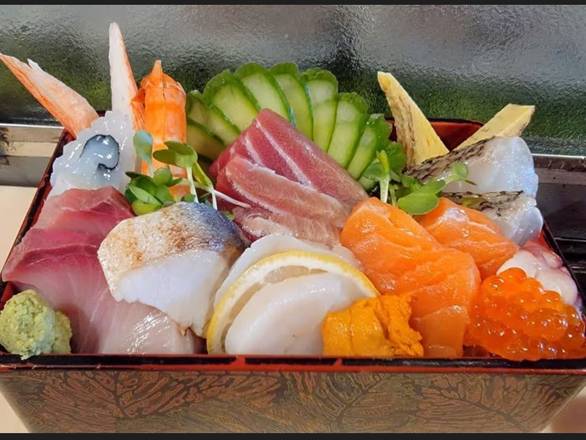 Chirashi Sushi