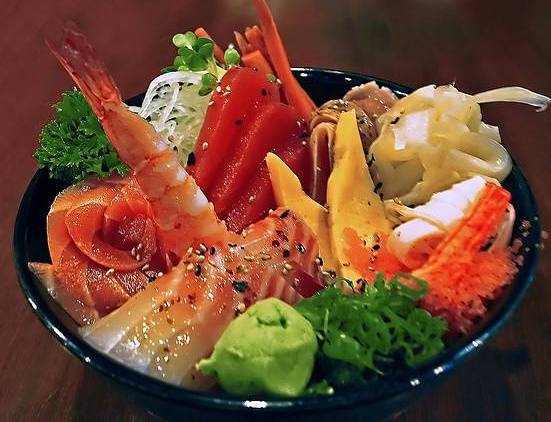 Chirashi Sushi