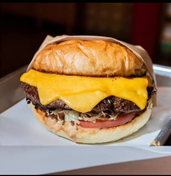 CLASSIC BURGER