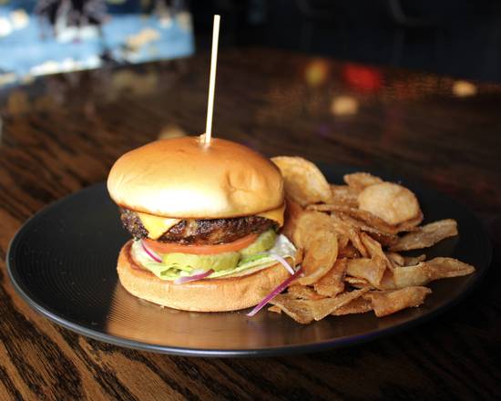 Classic Cheese Burger (6 oz)