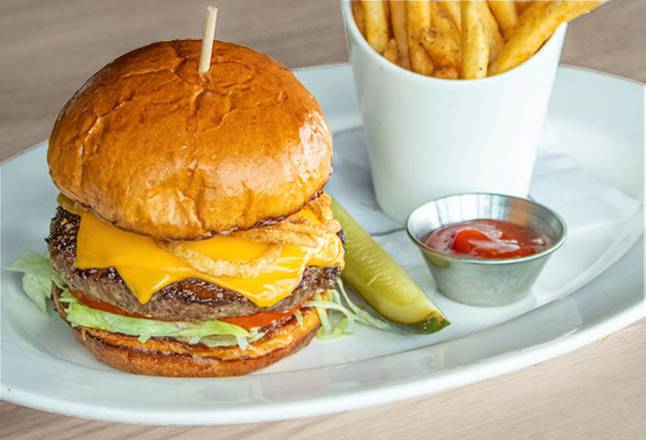 Classic Cheeseburger*