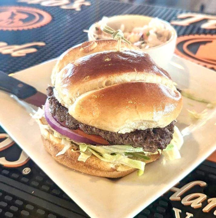 Classic Cheeseburger