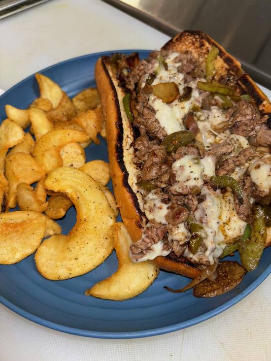 CLASSIC CHEESESTEAK