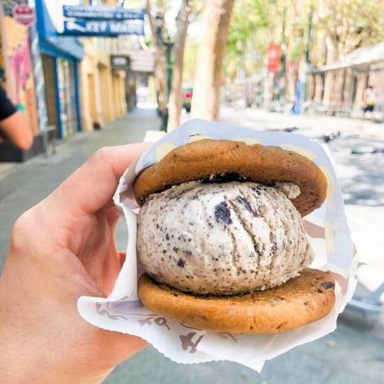 Cookie Sandwich
