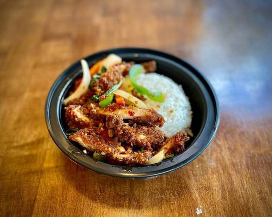 CRISPY CHICKEN HOT BASIL