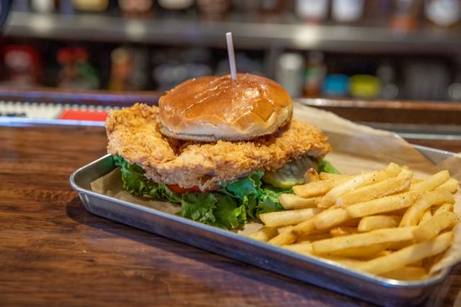 Crispy Chicken Sandwich HM