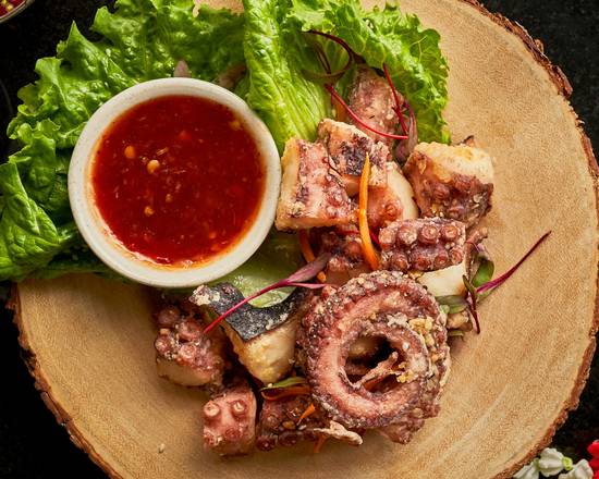 Crispy Octopus (85g.)
