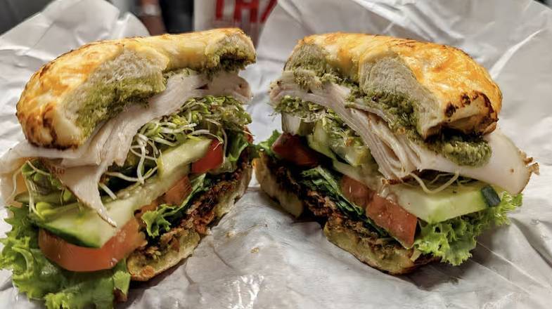 Deli Turkey Sandwich