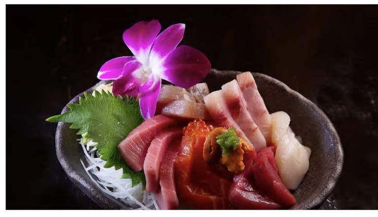Deluxe Chirashi