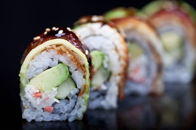 DRAGON ROLLâ€