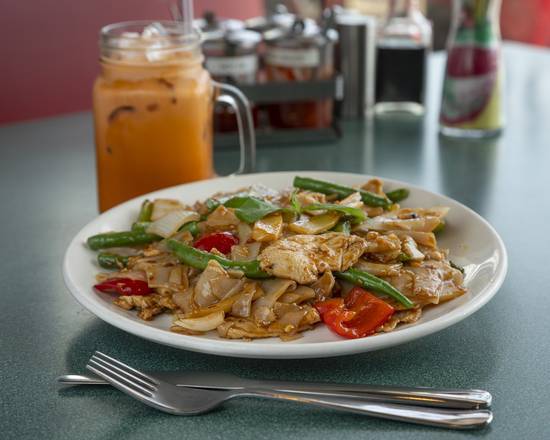Drunken Noodle