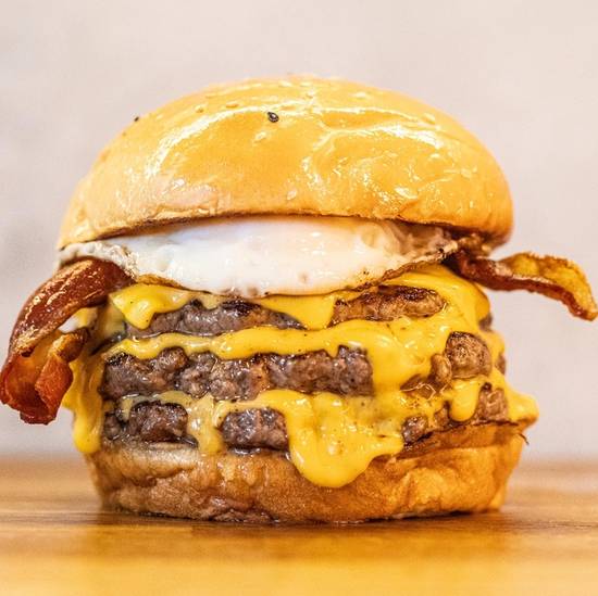 EGG BACON TRIPLE BURGER