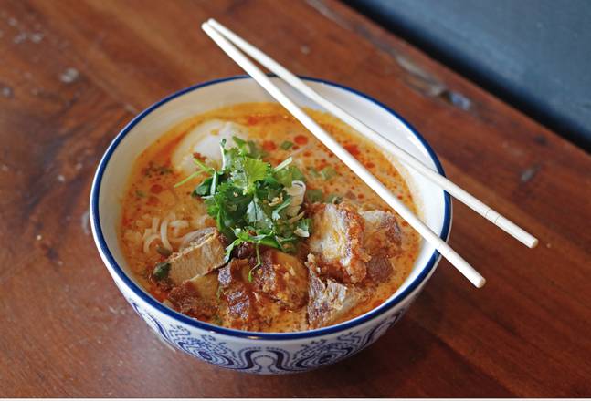 (F3) Tom Yum Noodle Moo KrobðŸœðŸ–