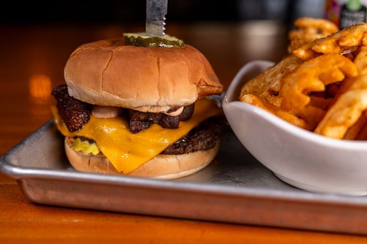 FRIED ONION BUTTER BURGER
