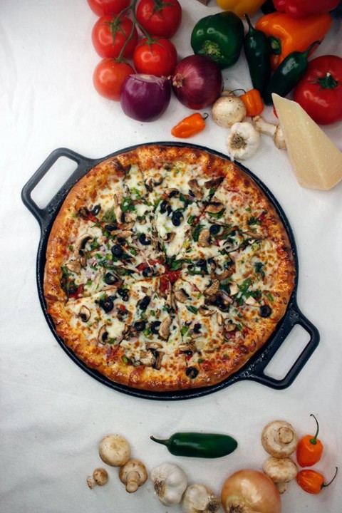 Garden Veggie Pizza Feast