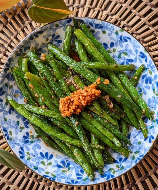 Garlic String Beans