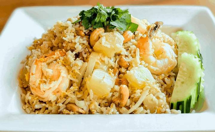GL9. Pineapple Fried Rice