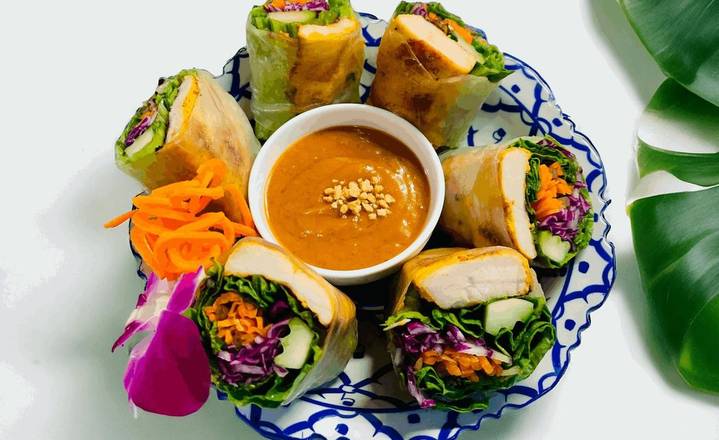 Grilled Chicken Fresh Rolls