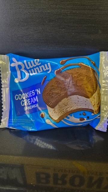 Ice Cream Sandwich