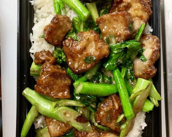 Ka Na Moo Krob Over Rice