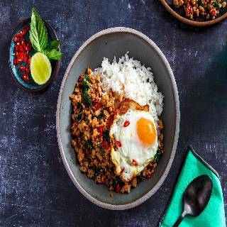 Ka-Prow Gai Kai Dow ( Basil Chicken with Fried Egg)