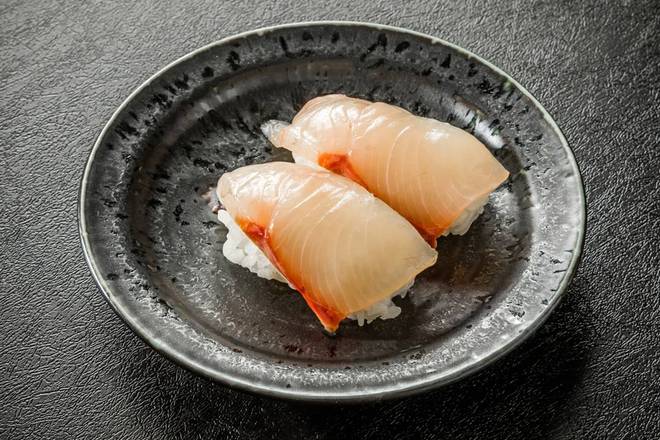 KANPACH (EMBER JACK YELLOWTAIL)-2PC SUSHI